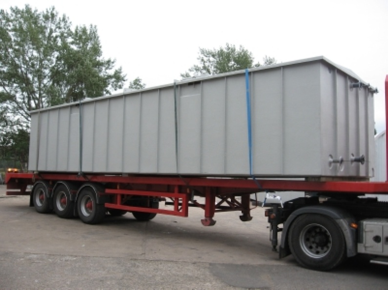 Precolor EXELL water tank range transportation